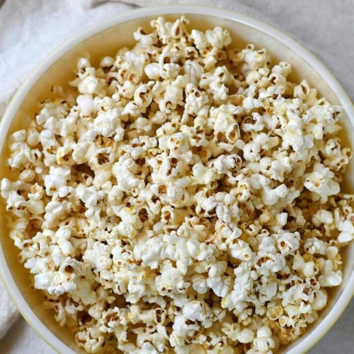 How to make stovetop popcorn
