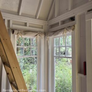 The Simplest Homemade Blinds